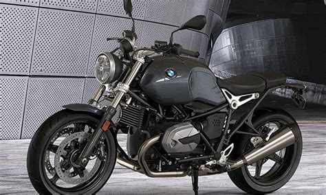 bmw bike website.